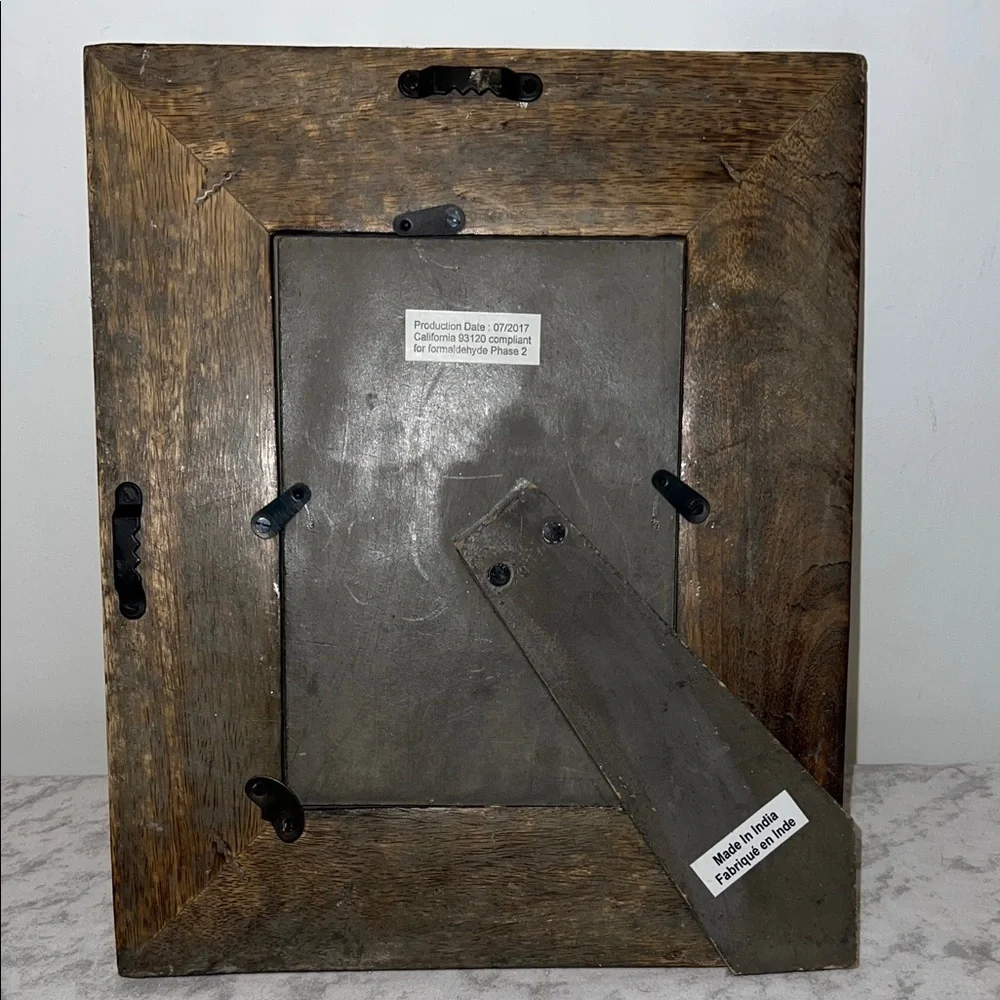 Wooden Carved Ornate Silver and Brown Photo Frame 4” x 6”